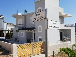 Villa Kleo Ksamil - 卡萨米尔