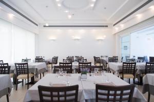 AHR Baja Hotel & Spa Cannigione img10