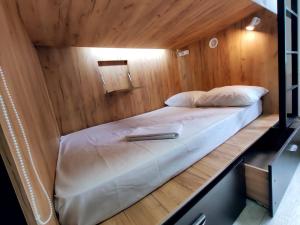 Superior Double Capsule room in BADAROOM hostel MOSCOW