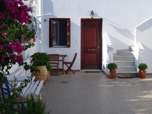 Apartments Matilda Milos Greece