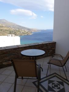 Monolithos Villas Andros Greece