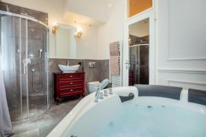 Ben Akiba Luxury Suites