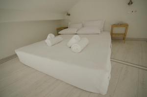 l anima boutique suites Skiathos Greece