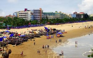 Mùi Oanh Homestay sát biển