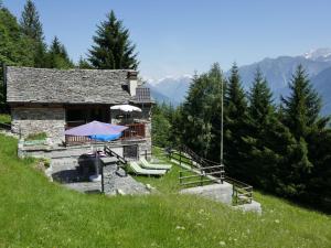 3 stern ferienhaus Holiday Home Tecc Mezz Corzoneso Schweiz
