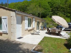 Maisons de vacances Maison climatisee avec PISCINE CHAUFFEE : photos des chambres