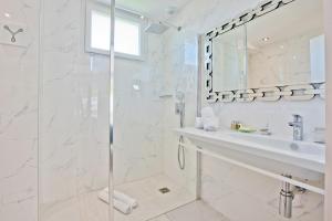 Hotels Hotel La Villa Cap d’Antibes : photos des chambres