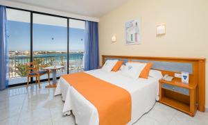 Double or Twin Room with Sea View room in Hotel Osiris Ibiza