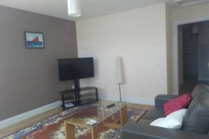 Dungarvan Town Centre Apt 3