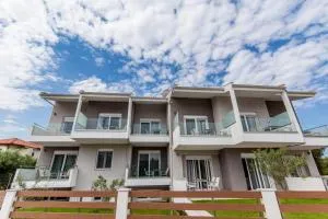 The PAPOUTSAKIS apartments - 圣尼古拉奥斯