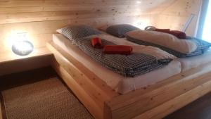 Holiday Home- Mountain Lodge Gorjuše Pokljuka Bohinj