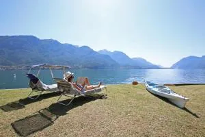 Apartment A lago private beach and parking - Limonta