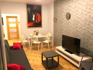 Rent0nline Hoża Apartment Center Metro