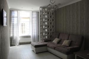 Two-Room Arcadia Apartments