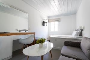 Guesthouse Niriides Spetses Greece