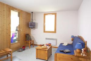 Villages vacances Madame Vacances Residence Les Fermes de Saint Sorlin : Appartement Duplex 4 Chambres avec Coin Montagne (10/12 Personnes)