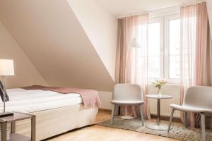 Standard Twin Room - Non-Smoking room in Best Western Plus Hotel Noble House