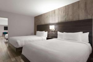 Days Inn by Wyndham Saint John