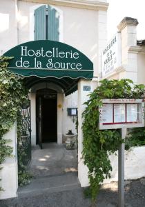 Hotels Hostellerie De La Source : photos des chambres