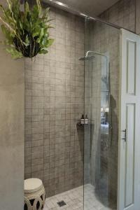 Studio O - Two-Floor Studio, Walk to the Beach