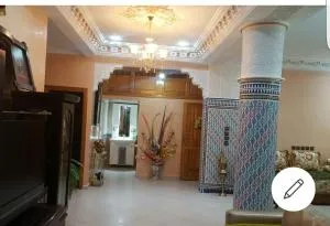 silia de luxe - Trhytiya