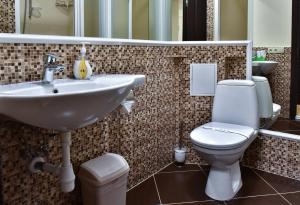 ApartHotel on Klinichna st. (1st entrance)