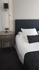 Hotels Hotel de Champagne : photos des chambres