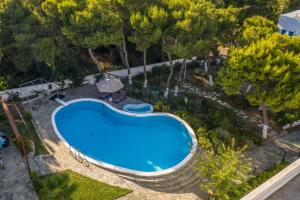 IOANNAS HOUSE