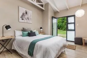 15 Port Elizabeth Country Getaway Deer Park estate15 - Kini Bay