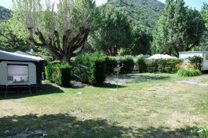 Campings Camping du Bourg : photos des chambres