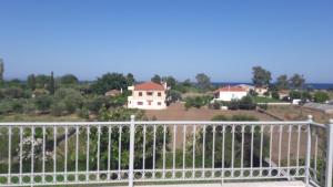 Apartment with Garden View