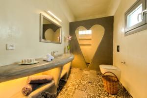 Pasithea Suites