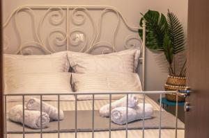 Kamares Suites