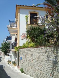 Green Hill Studios & Apartments Samos Greece