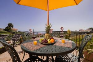 Paradise House Calheta