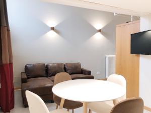 The Bright Nest Apartments