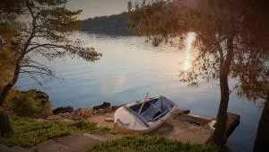 Apartments Šolta - Rogač