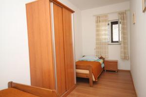 Two-Bedroom Apartment with Terrace and Sea View room in Apartments by the sea Medveja Opatija - 7719