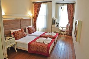 Standard Twin Room room in Sphendon Hotel