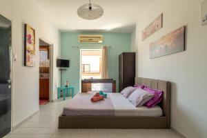 3rd Floor Apartment next to the BeachFront