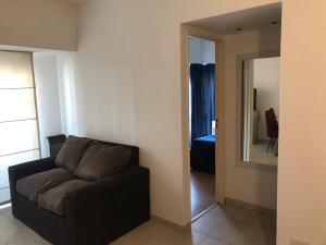 Apartamento Bulnes y Calle Corrientes
