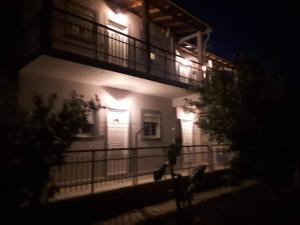 ARTEMIS Studios & Apartments Sidari Corfu Greece