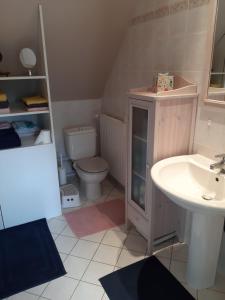 B&B / Chambres d'hotes La grange des lisieres : photos des chambres