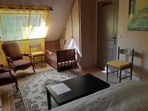B&B / Chambres d'hotes La grange des lisieres : photos des chambres