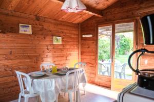 Campings DOMAINE LES EPINETTES : photos des chambres