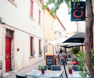 B&B / Chambres d'hotes Maison de charme d'Arles : photos des chambres