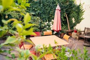 B&B / Chambres d'hotes Maison de charme d'Arles : photos des chambres