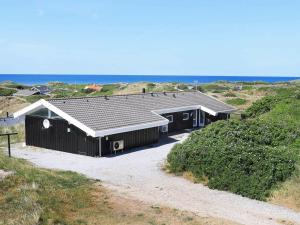 Four-Bedroom Holiday home in Saltum 3