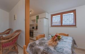 Apartment Kristijan with Balcony