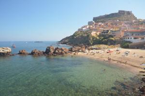 Villetta Olivia Casa in collina vista mare